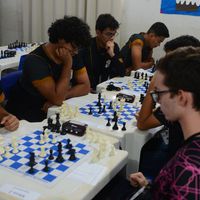 Xadrez mantém tradição e começa com vitoria 